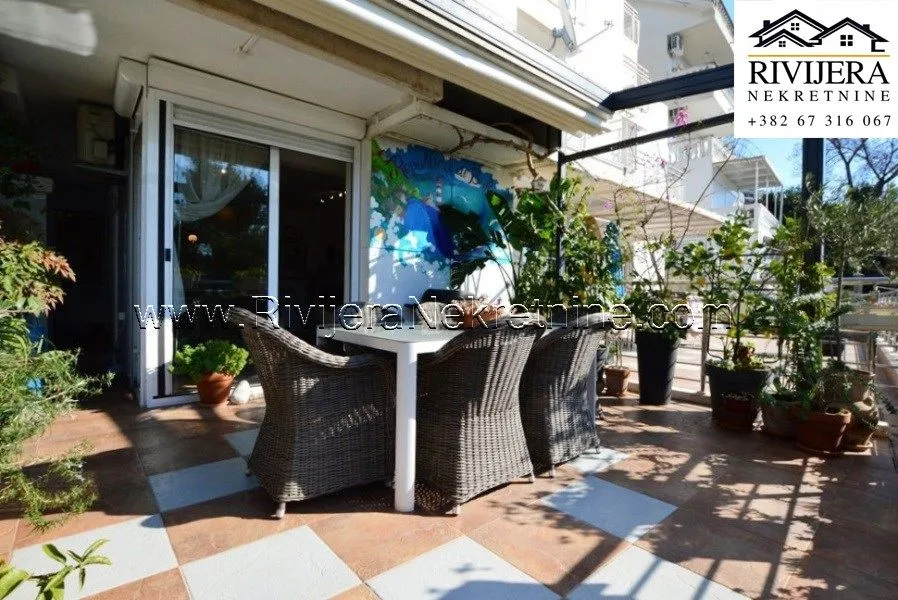 Prodaja, jednosoban stan, 73m², Centar, Herceg Novi