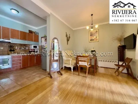 Prodaja, trosoban stan, 142m², Risan, Kotor - image 2