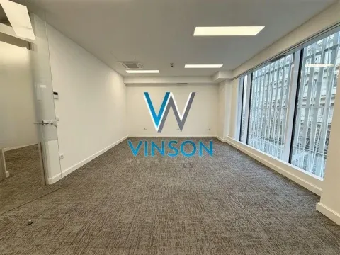 Izdavanje, poslovni prostor, 421m², Vračar Centar, Vračar Sve Podlokacije - image 8