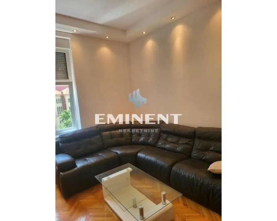 Rent, four bedroom apartment, 100m², Cvetni Trg, Vračar Sve Podlokacije