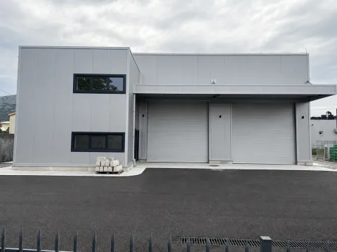 Rent, office space, 300m², Zagorič, Podgorica - image 2