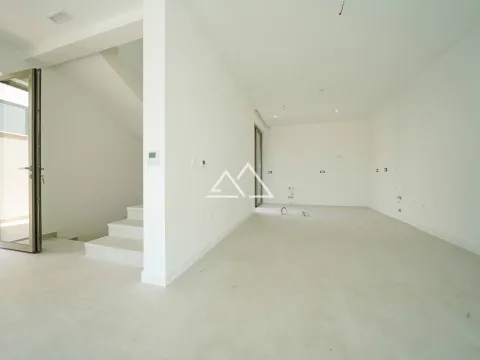 Prodaja, kuća, 236m², Tivat, Crna Gora - image 6