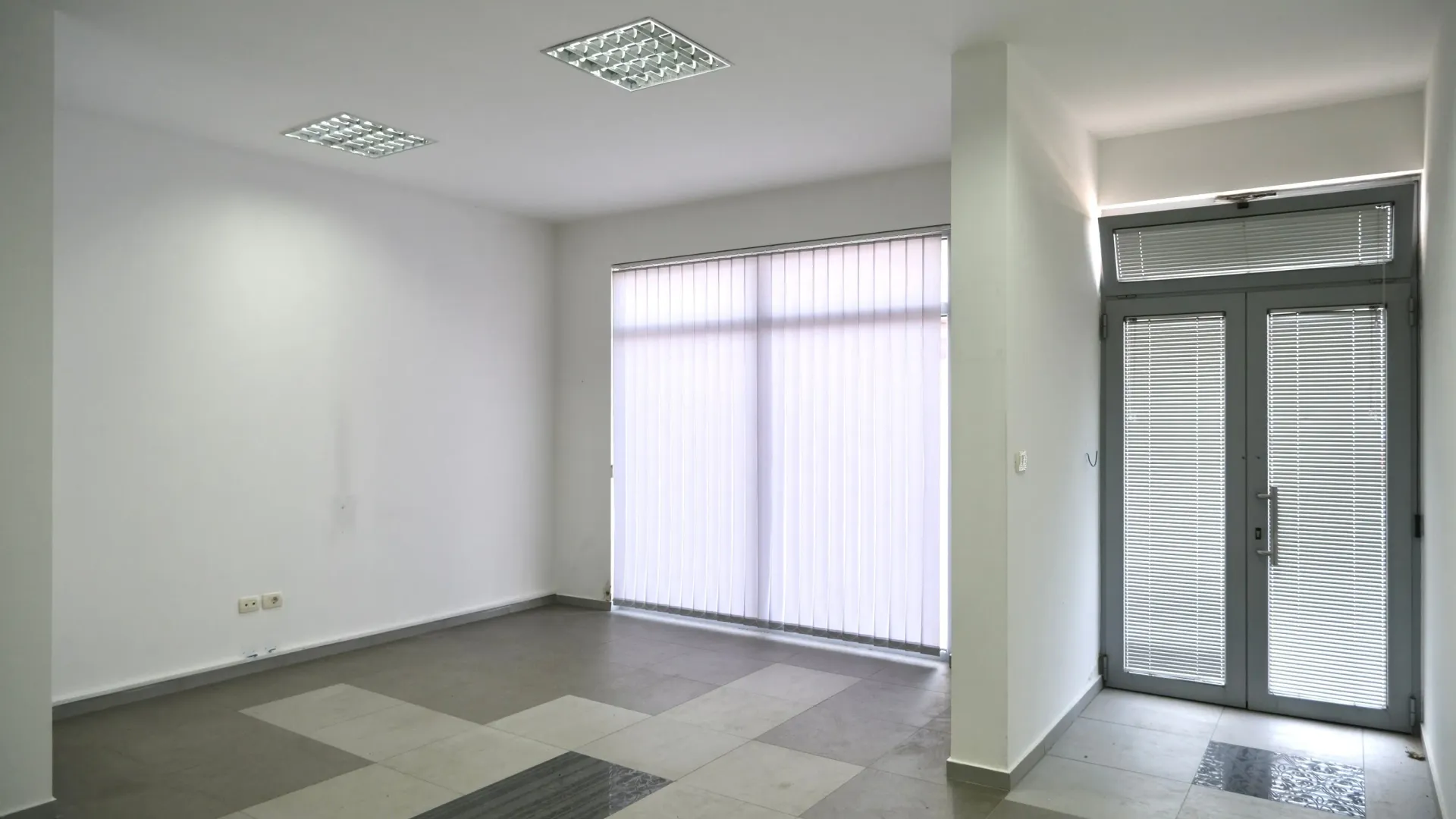Rent, office space, 33m², Tološi, Podgorica