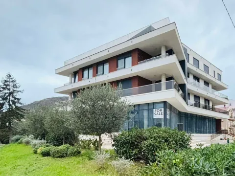 Izdavanje, jednosoban stan, 68m², Donja Lastva, Tivat - image 13