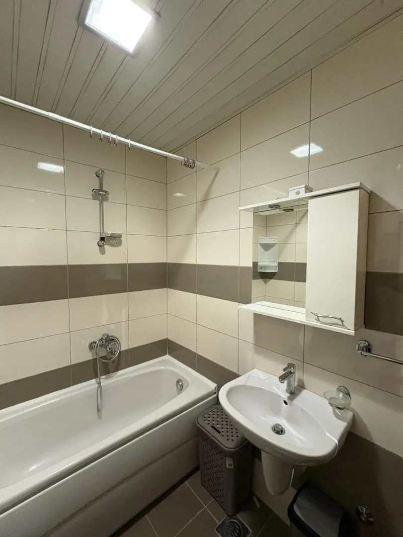 Izdavanje, jednosoban stan, 54m², City Kvart, Podgorica