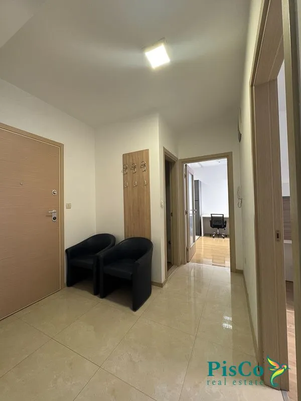 Izdavanje, dvosoban stan, 75m², City Kvart, Podgorica