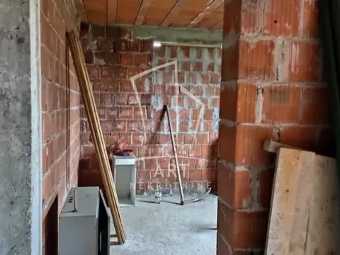 Prodaja, kuća, 240m², Voždovac Sve Podlokacije, Beograd - image 11