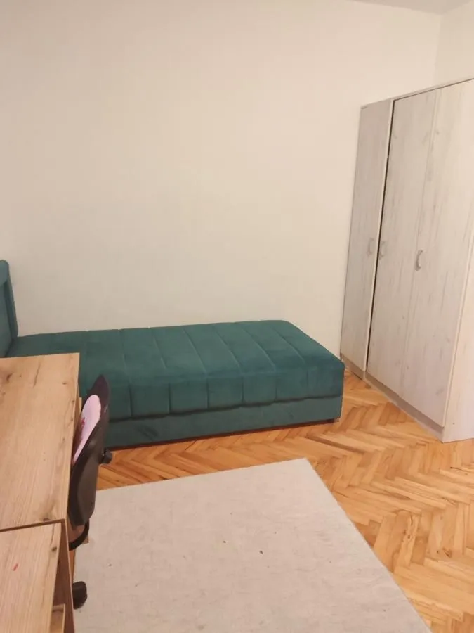 Rent, apartment, 100m², Dalmatinska ulica, Podgorica