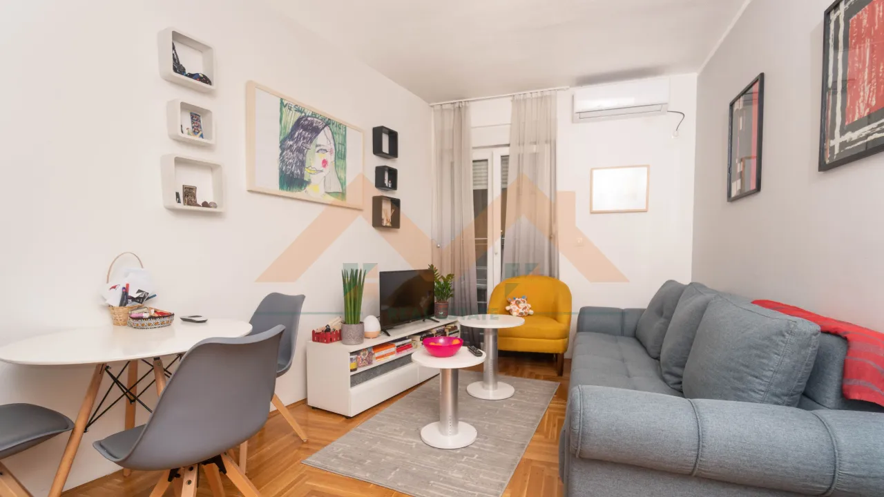 Prodaja, jednosoban stan, 32m², Ljubović, Podgorica