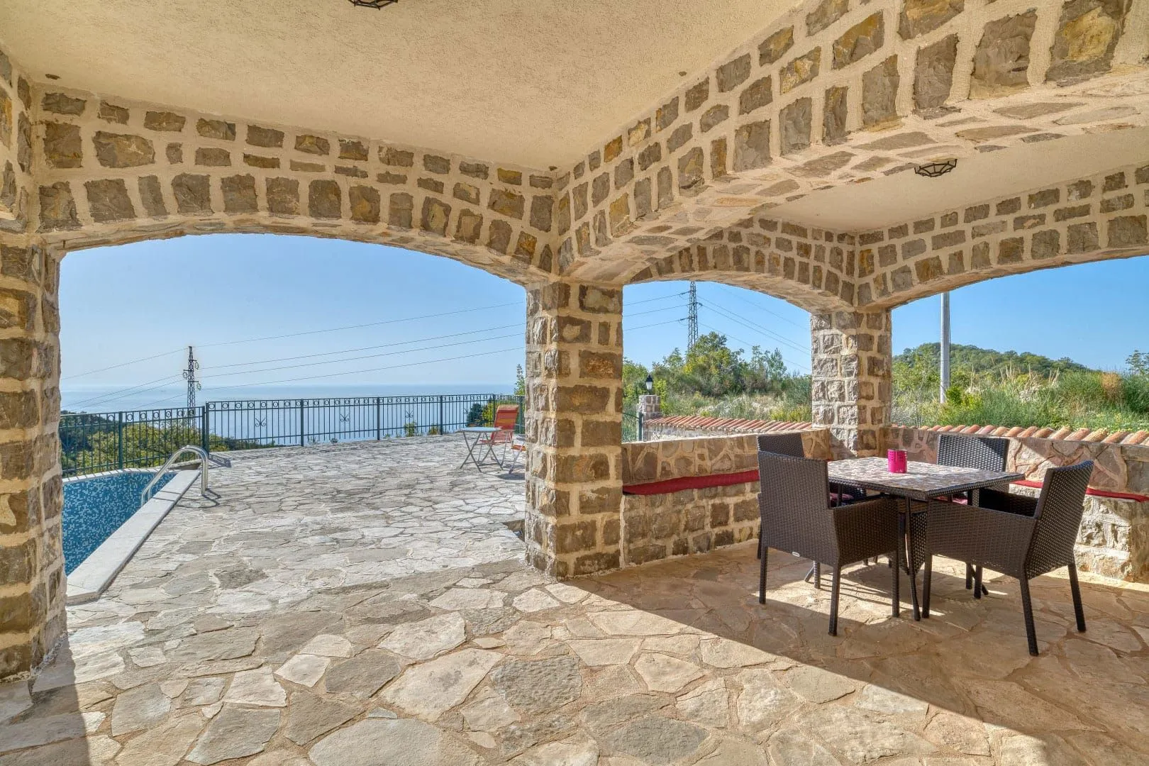 Sale, house, 388m², Petrovac, Budva