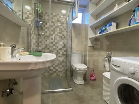 Rent, two bedroom apartment, 70m², Gradiošnica, Tivat - image 9