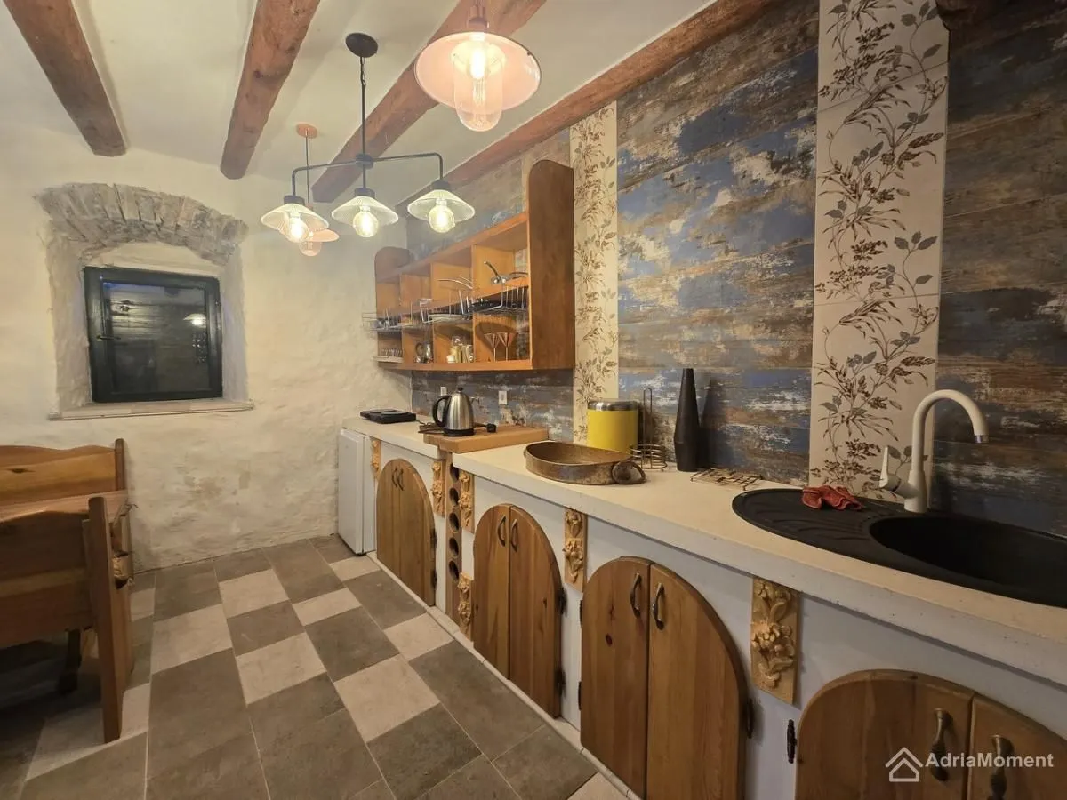 Prodaja, kuća, 185m², Jošica, Herceg Novi