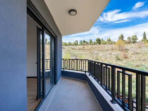 Prodaja, trosoban stan, 102m², Gorica C, Podgorica - image 13