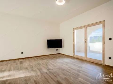Prodaja, jednosoban stan, 46m², Reževići, Budva - image 18