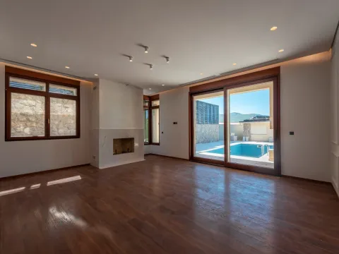 Prodaja, kuća, 492m², Mareza, Podgorica - image 9