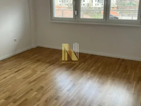 Prodaja, četvorosoban stan, 169m², Petrovaradin, Novi Sad - image 8