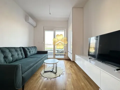 Rent, studio apartment, 25m², Stari Aerodrom, Podgorica