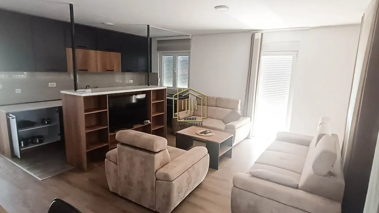 Izdavanje, dvosoban stan, 72m², Donja Gorica, Podgorica