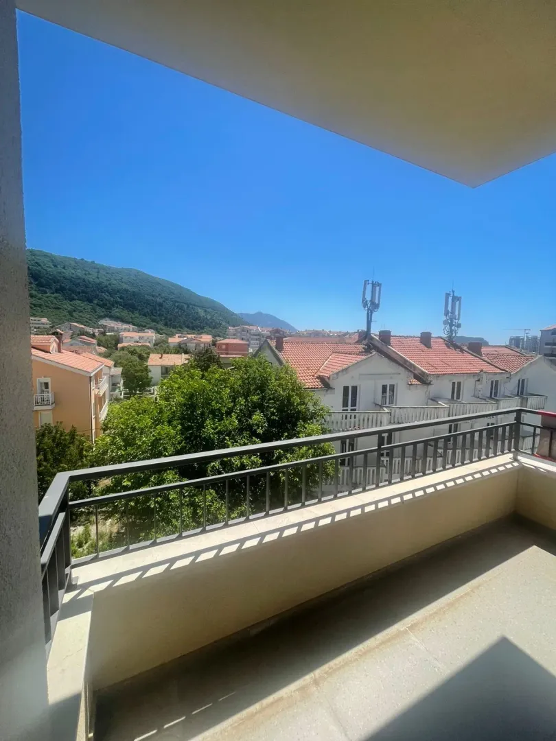 Prodaja, jednosoban stan, 46m², Rozino, Budva