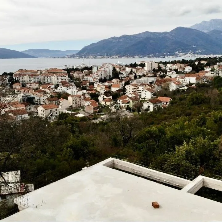 Sale, house, 230m², Kalimanj, Tivat