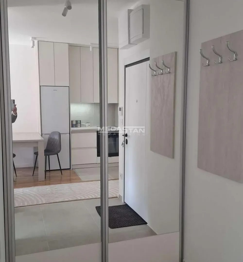 Rent, one bedroom apartment, 39m², Đeram Pijaca, Beograd