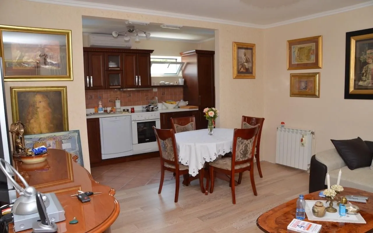 Prodaja, kuća, 324m², Bar, Crna Gora
