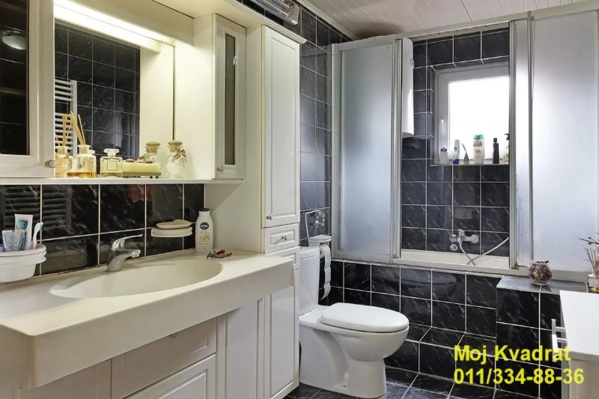 Sale, house, 205m², Karaburma, Palilula Sve Podlokacije