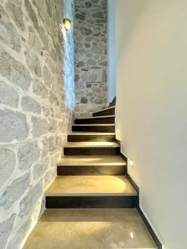 Rent, two bedroom apartment, 120m², Kamenovo, Budva - image 6
