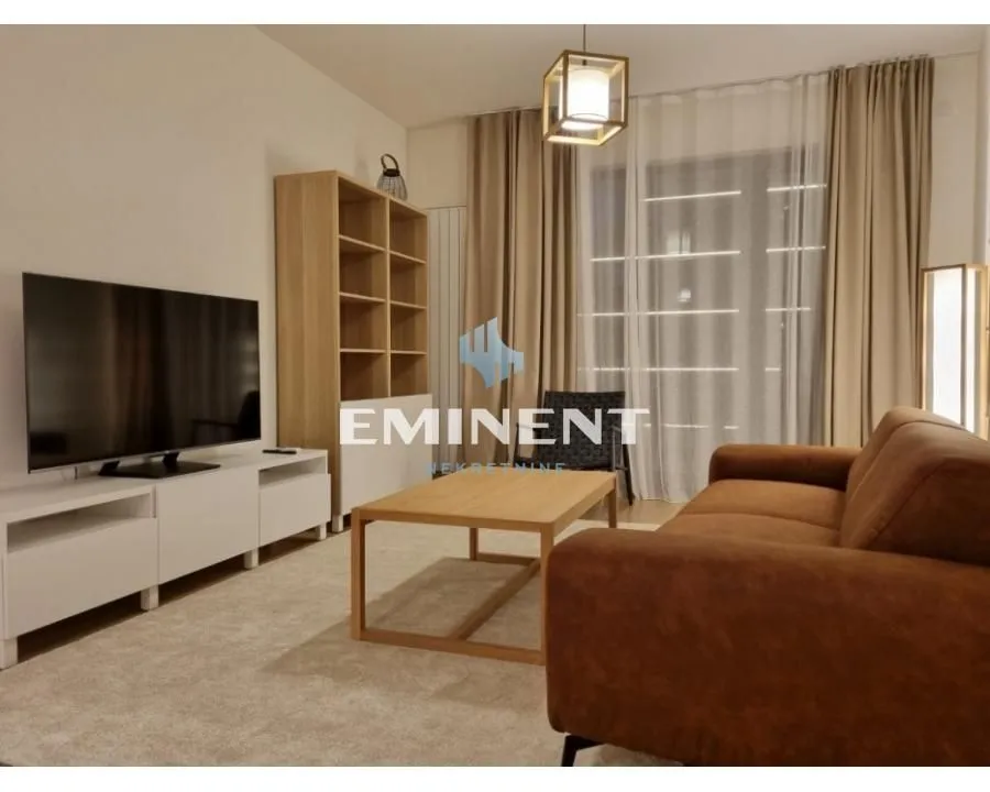 Rent, three bedroom apartment, 91m², Savski Venac, Beograd