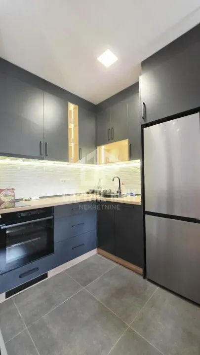 Izdavanje, jednosoban stan, 40m², Trošarina, Voždovac Sve Podlokacije