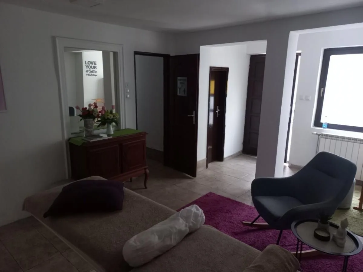 Rent, office space, 155m², Savski Venac, Beograd