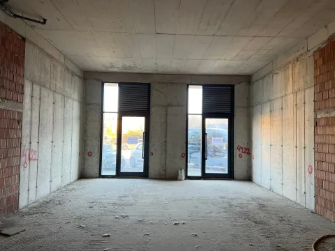 Rent, office space, 74m², Ljubović, Podgorica - image 1