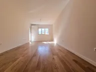 Prodaja, stan, 49m², Central Point, Podgorica - image 1