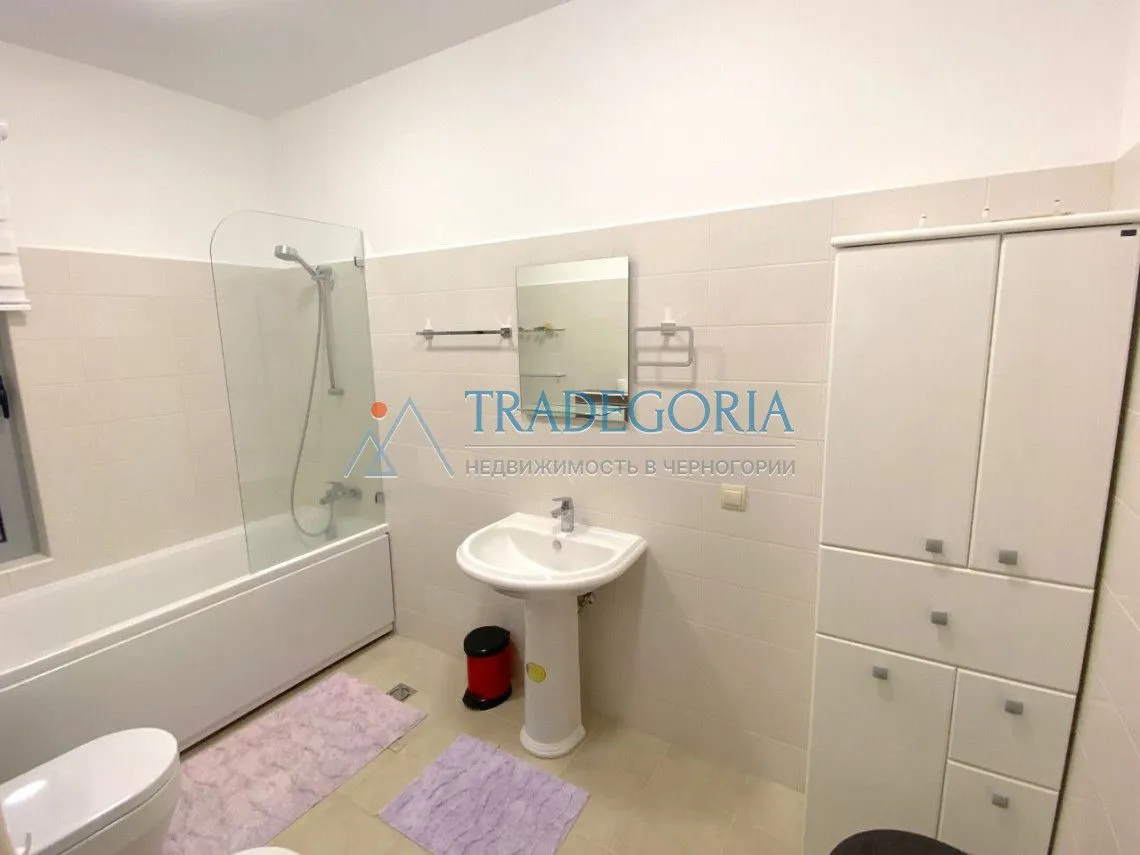 Prodaja, trosoban stan, 200m², Reževići, Budva