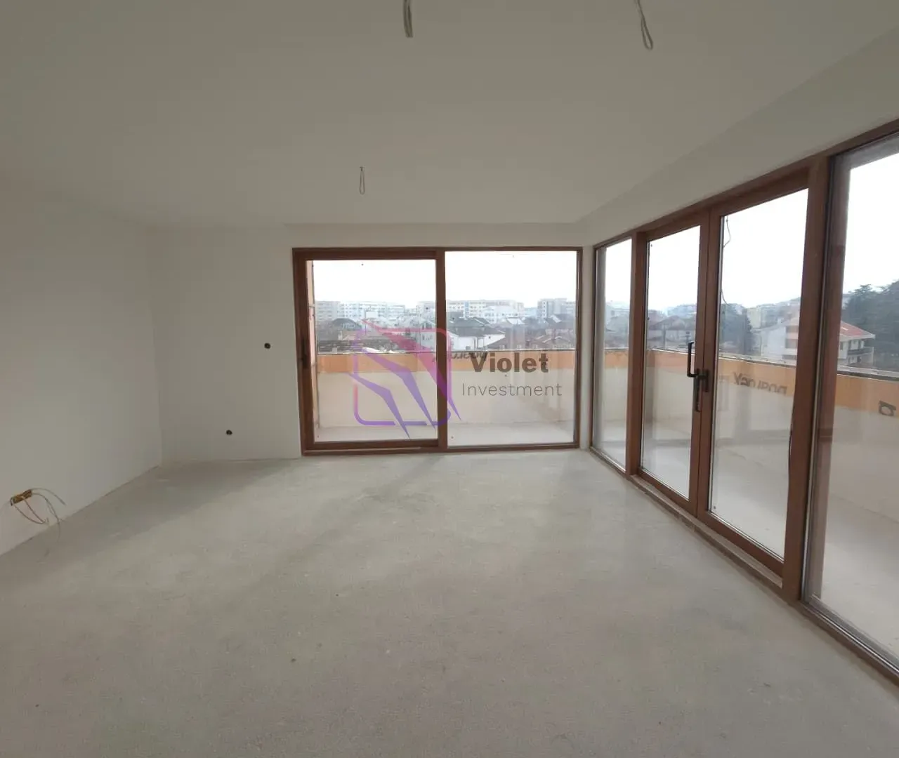 Prodaja, dvosoban stan, 76m², Stari Aerodrom, Podgorica