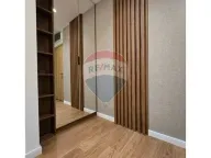 Izdavanje, garsonjera, 70m², Blok 9, Podgorica - image 10