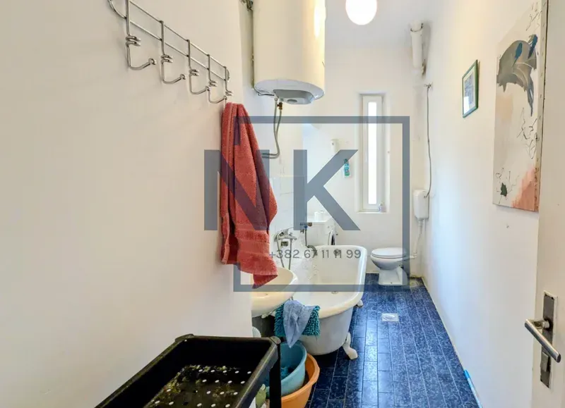 Sale, three bedroom apartment, 64m², Centar, Podgorica