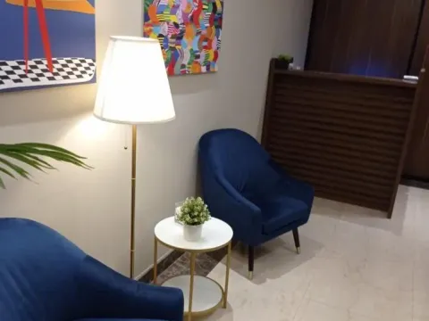 Izdavanje, trosoban stan, 64m², Vračar Sve Podlokacije, Beograd - image 16