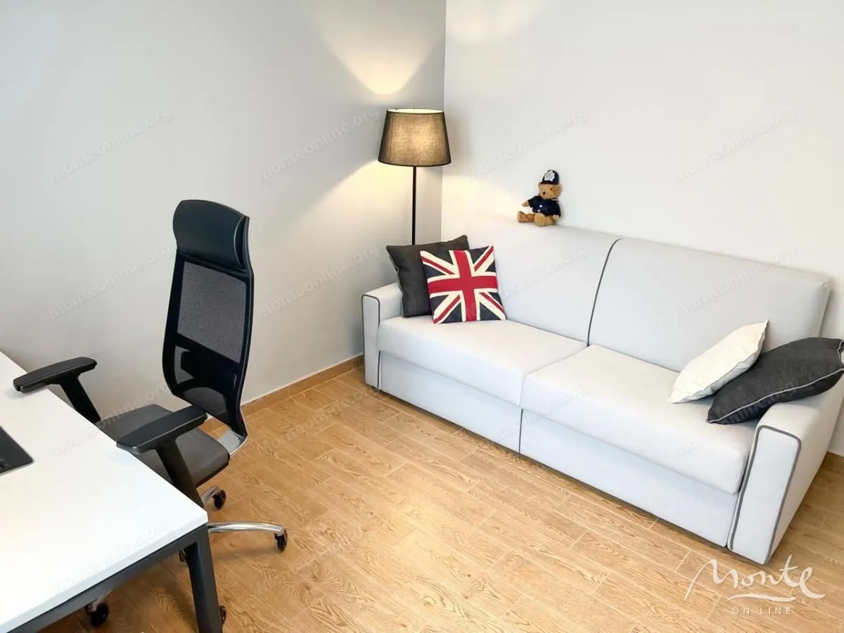 Sale, two bedroom apartment, 81m², Bečići, Budva