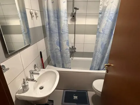 Rent, one bedroom apartment, 53m², City Kvart, Podgorica - image 7