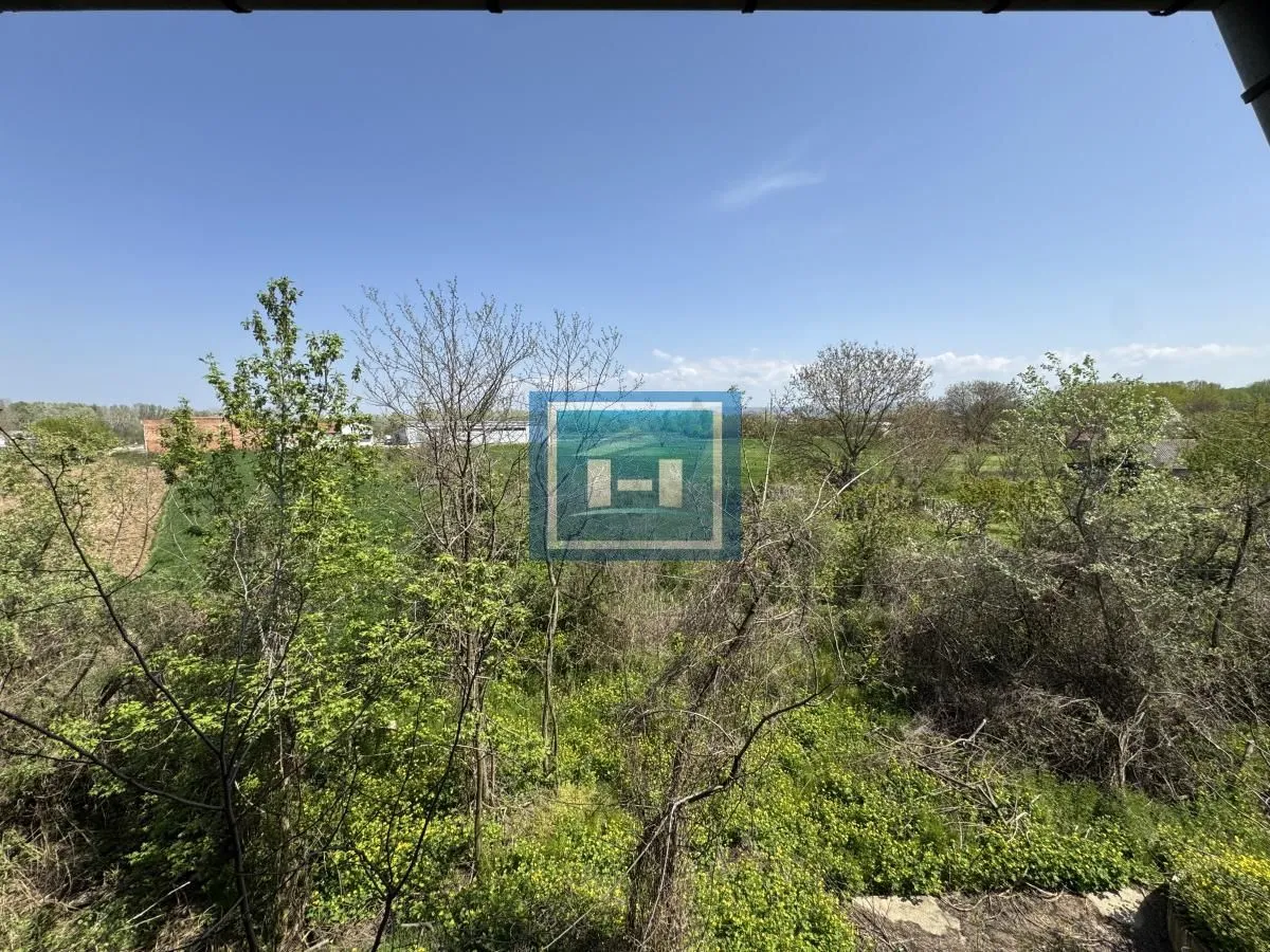 Prodaja, kuća, 685m², Moravski park, Ćuprija