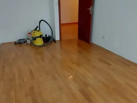 Prodaja, jednosoban stan, 45m², Stari Aerodrom, Podgorica - image 11