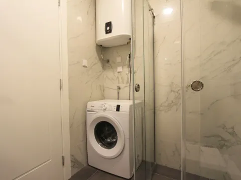 Izdavanje, jednosoban stan, 48m², Bečići, Budva - image 12