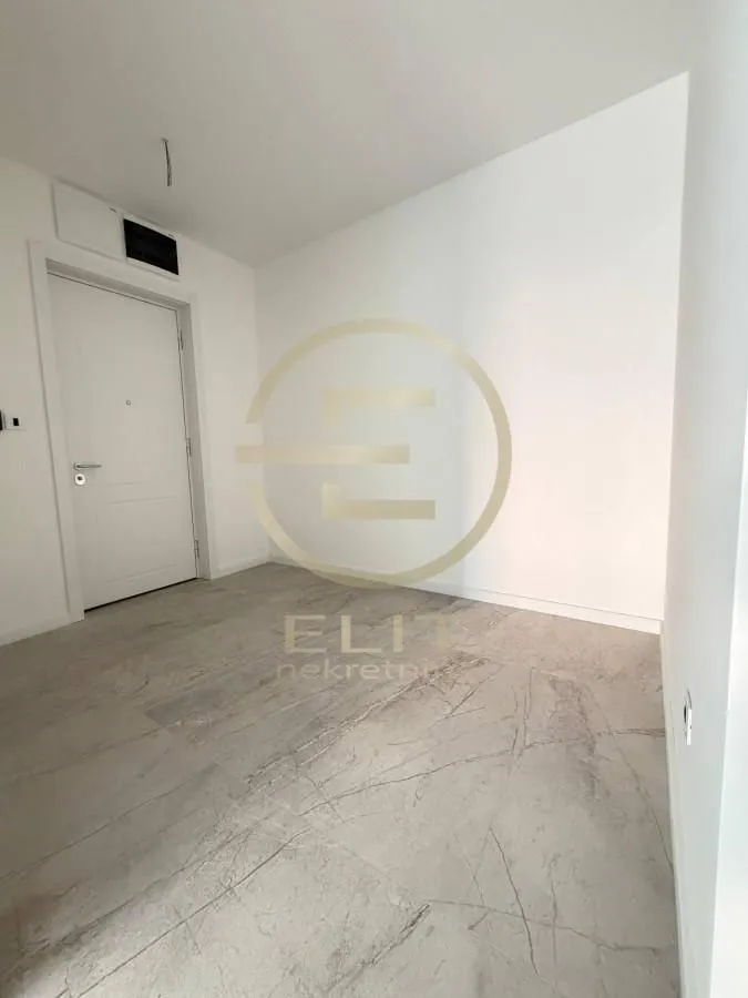 Prodaja, stan, 120m², Stari grad, Novi Sad
