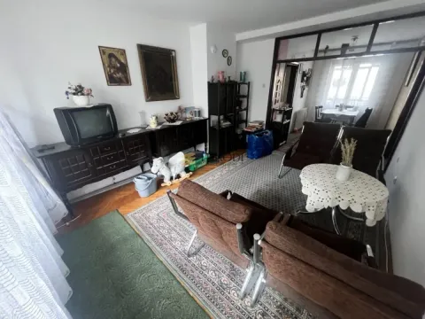 Sale, four bedroom apartment, 90m², Stari grad, Novi Sad - image 2