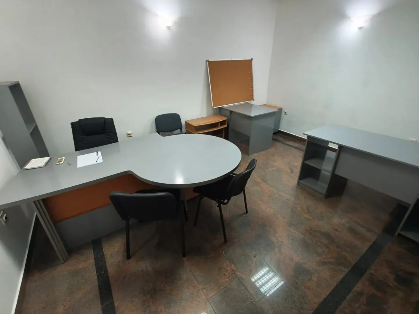 Rent, office space, 25m², Centar, Podgorica