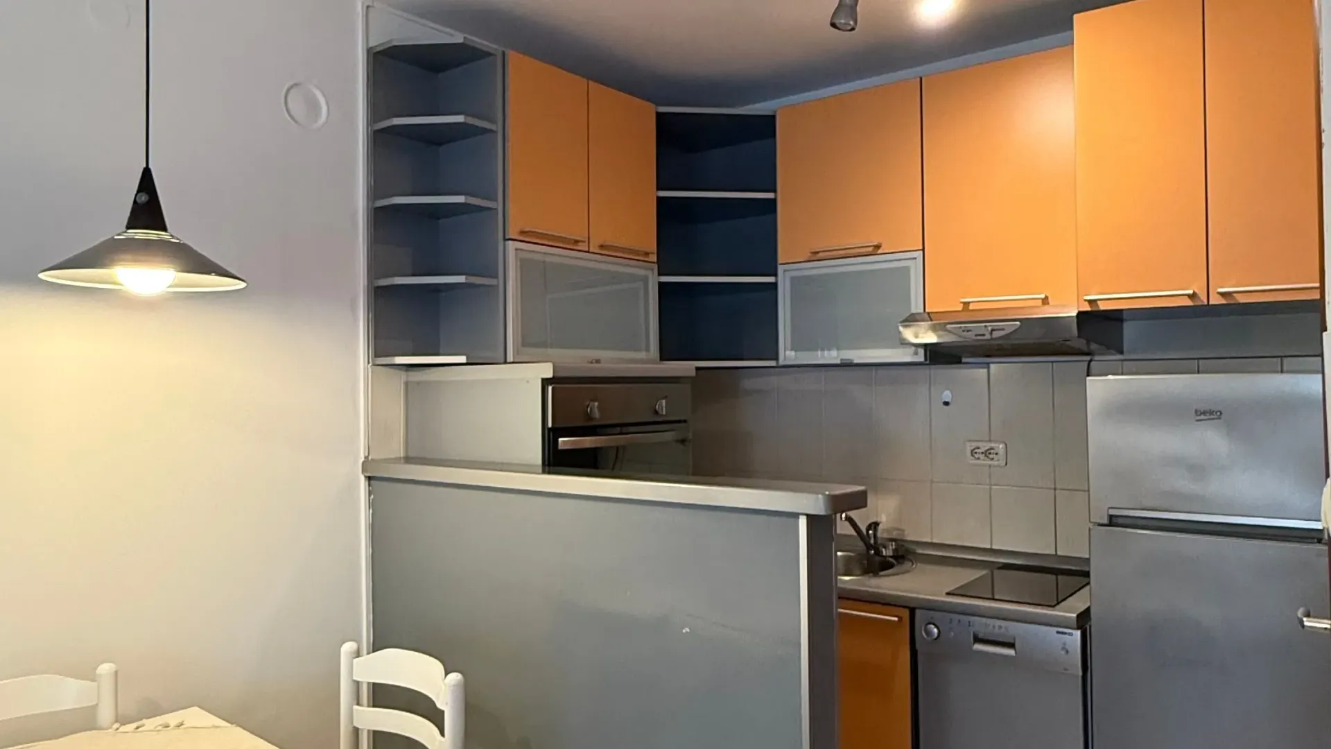Stan-na-dan, dvosoban stan, 45m², Stari Aerodrom, Podgorica