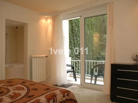Rent, two bedroom apartment, 106m², Stari Grad, Beograd - image 4