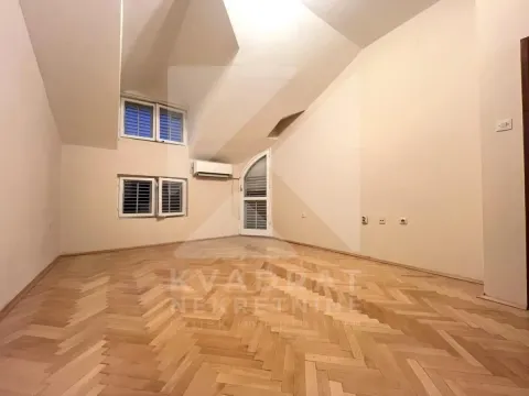 Rent, office space, 58m², Centar, Podgorica - image 1