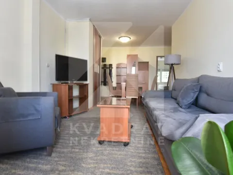 Izdavanje, dvosoban stan, 55m², Preko Morače, Podgorica